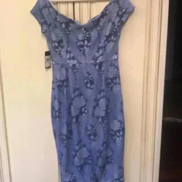 Guess dress size 6, blue lace, NWT - Picture 3 of 4
